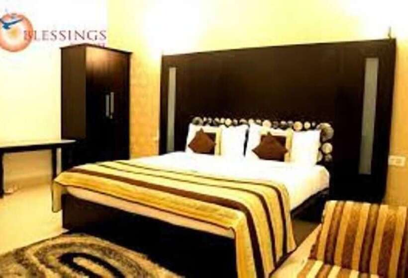 Hotell Luxmi Residency