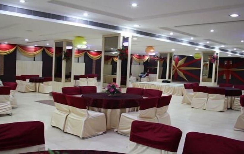 Hotell Luxmi Residency