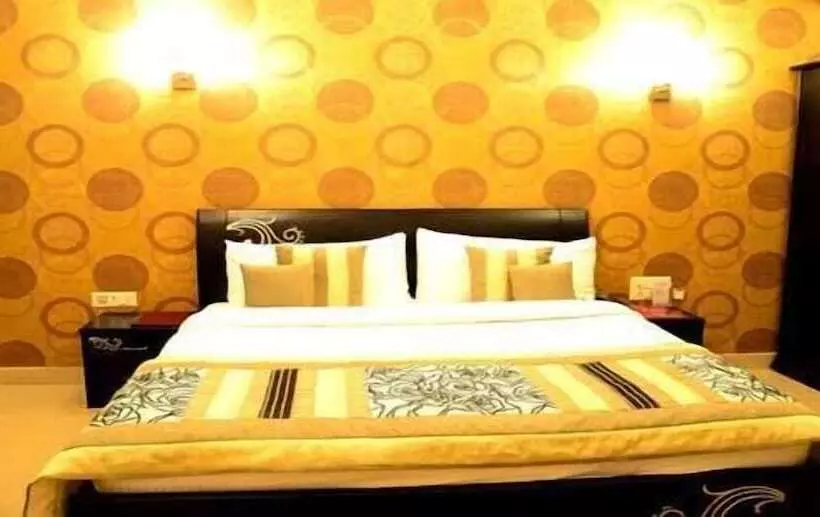 Hotelli Luxmi Residency