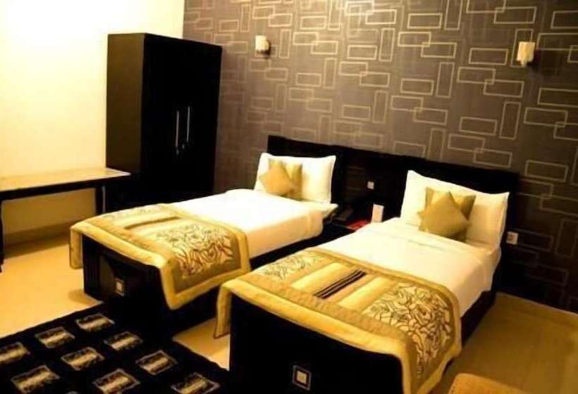 Hotell Luxmi Residency