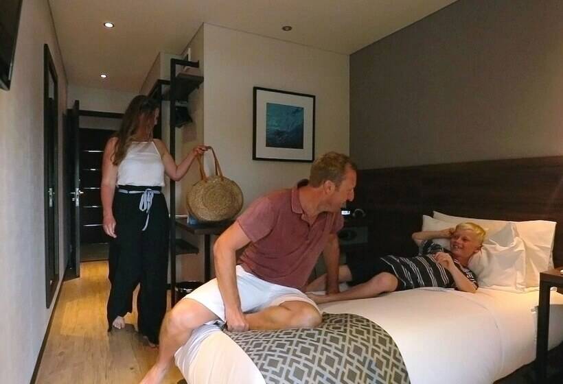 酒店 Meridian Adventure Marina Club & Resort