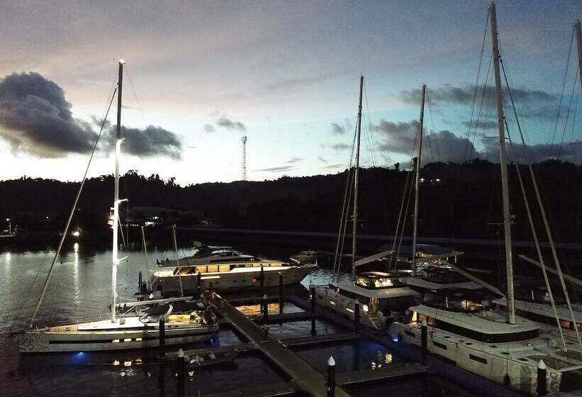 酒店 Meridian Adventure Marina Club & Resort