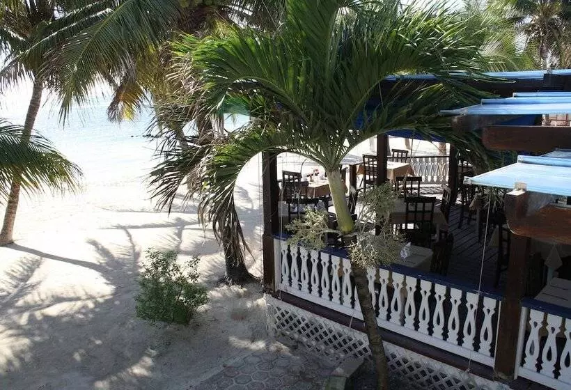 هتل San Pedro Holiday