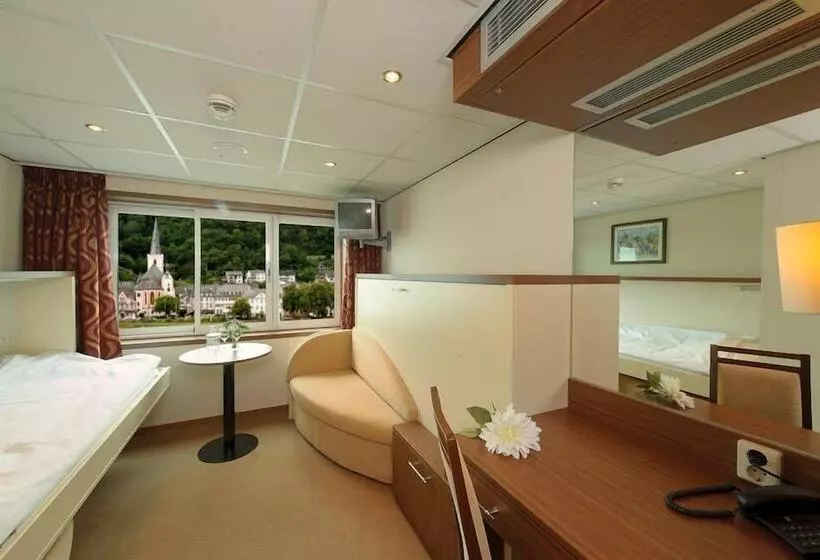 Hotelli Select Ms Serenity   Neuss