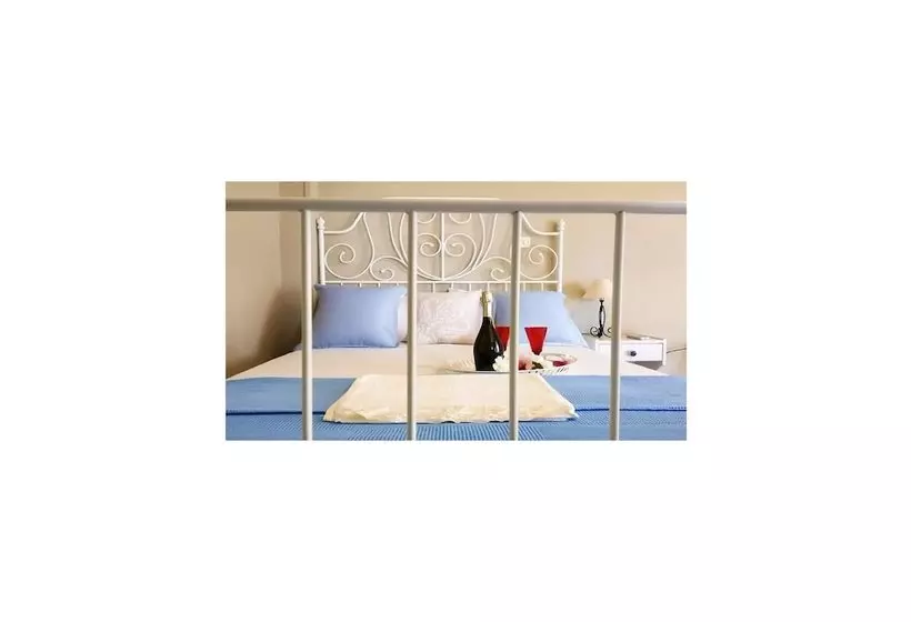 Maria S Studios & Apartments