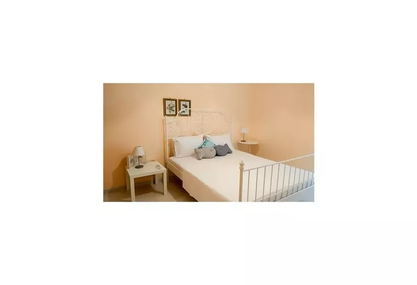 Maria S Studios & Apartments