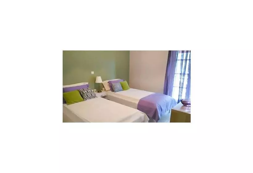 Maria S Studios & Apartments