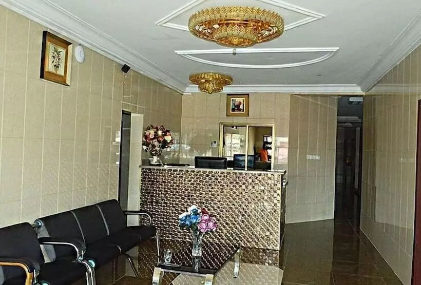 پانسیون Precious Guest Lodge