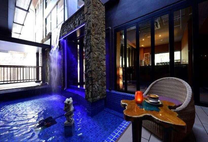 Balinese Onsen Ryokan Hakone Airu