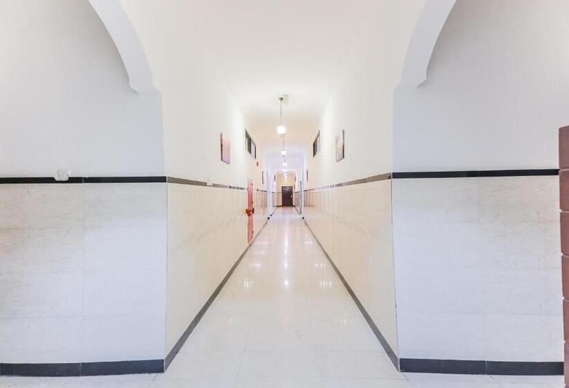 Star Emirates Furnished Apartment