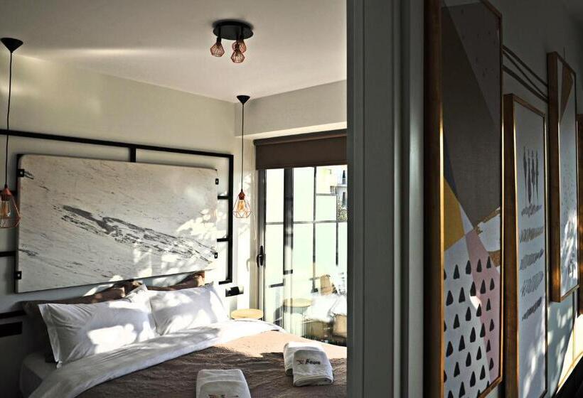 The Athenians Modern Apartments