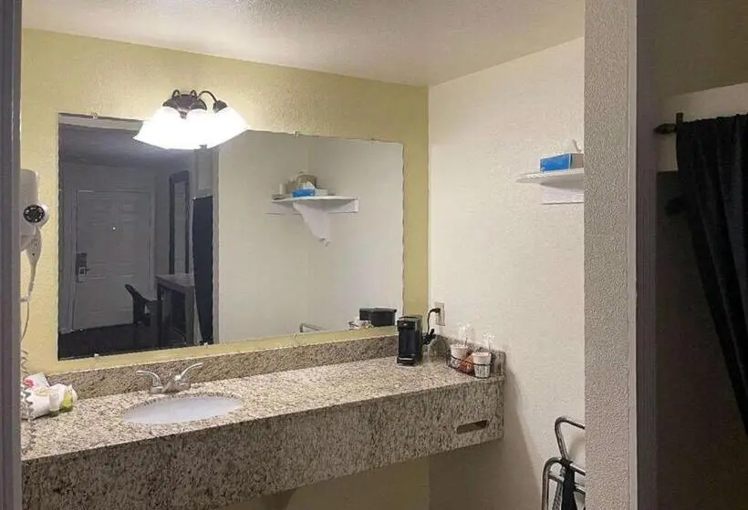 Baechtel Creek Inn, Ascend Hotel Collection