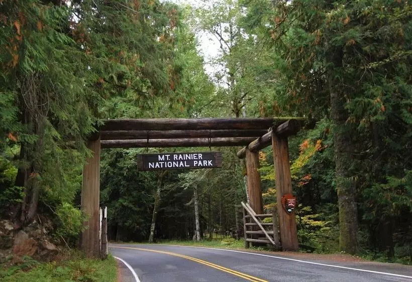 酒店 Alexander S Lodge