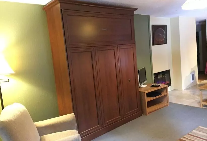 酒店 Alexander S Lodge