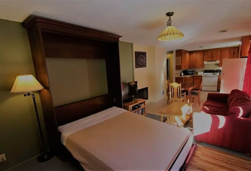 酒店 Alexander S Lodge