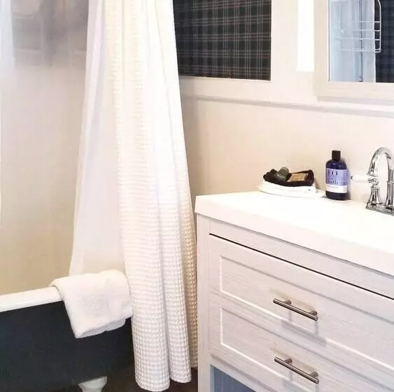 فندق Millhouse Inn