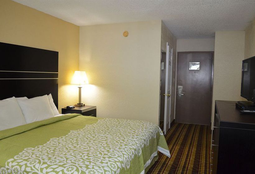 Отель American Budget Inn