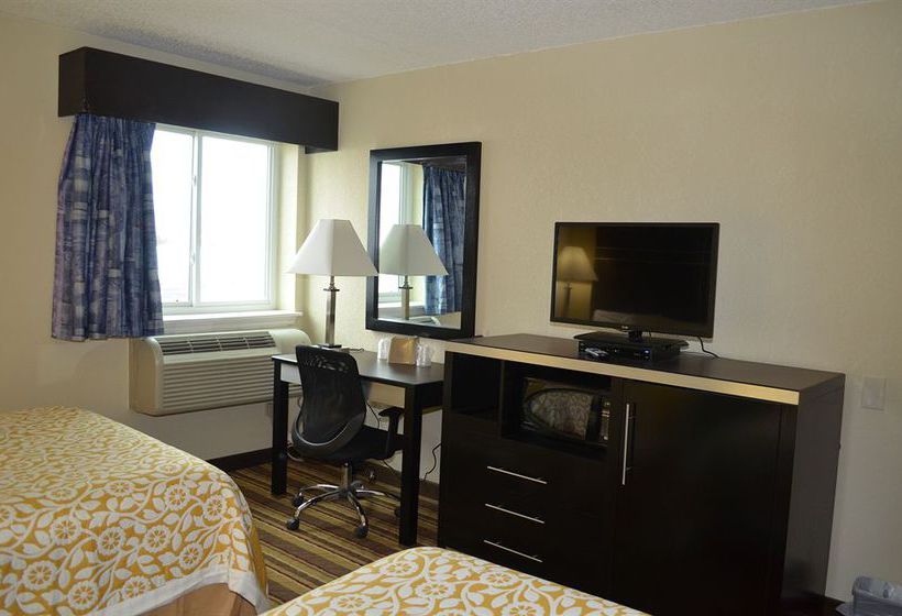 Отель American Budget Inn