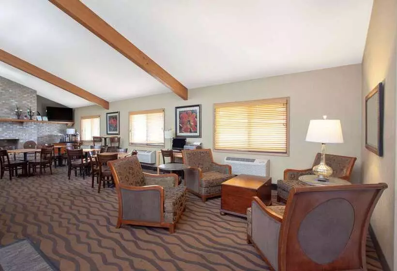 호텔 Americinn By Wyndham Albert Lea