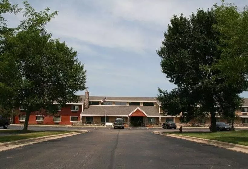 호텔 Americinn By Wyndham Elkhorn Near Lake Geneva
