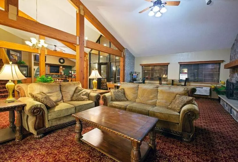 Hotelli Americinn By Wyndham Ham Lake