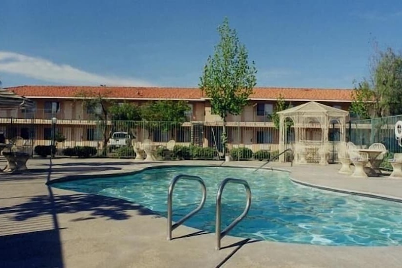 ホテル Applegate Inn