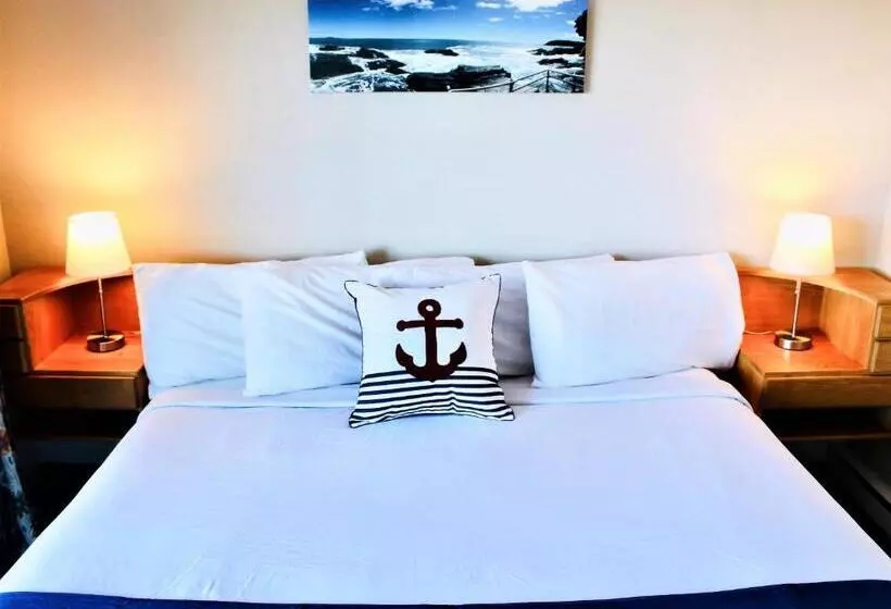 ホテル Atlantic Eyrie Lodge