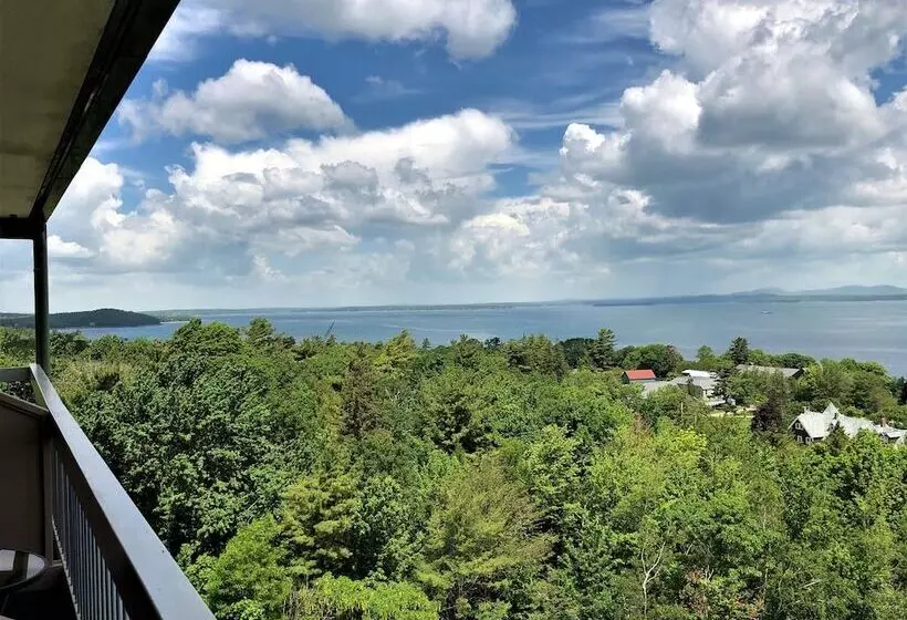 ホテル Atlantic Eyrie Lodge