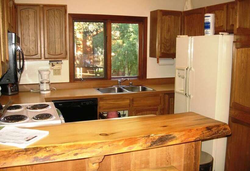 בית מלון כפרי Austria Hof Lodge