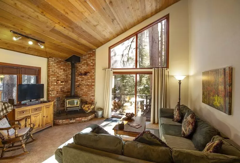 ホテル Austria Hof Lodge