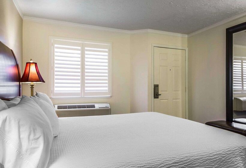 Baechtel Creek Inn, Ascend Hotel Collection