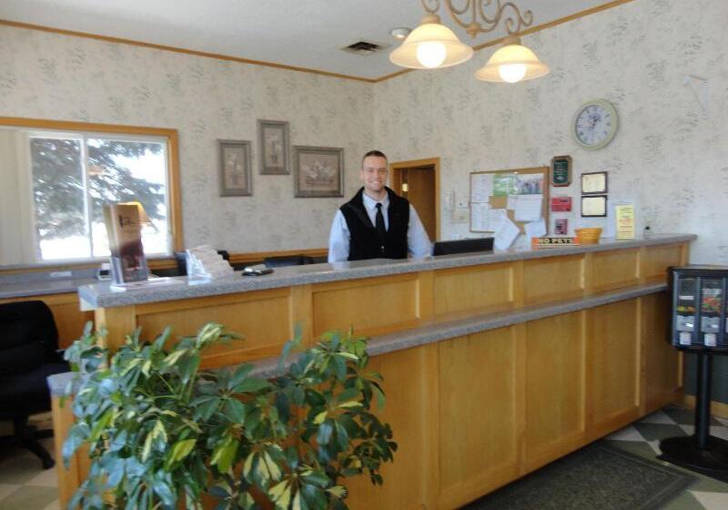 בית מלון כפרי Bangor Inn & Suites