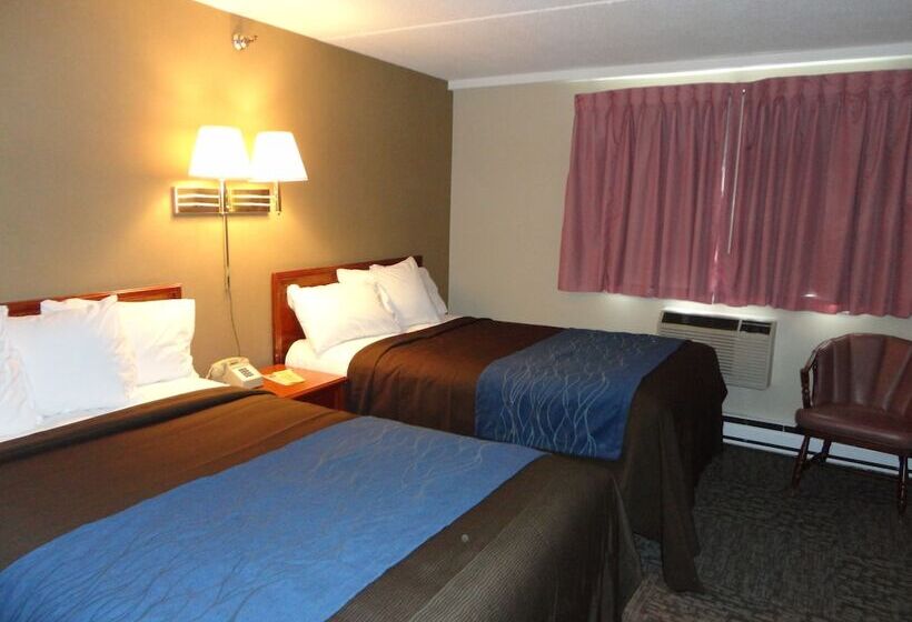 בית מלון כפרי Bangor Inn & Suites