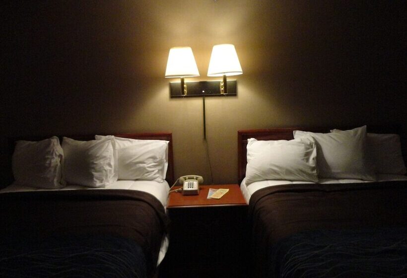 בית מלון כפרי Bangor Inn & Suites