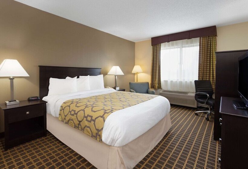 فندق Baymont By Wyndham Harvard