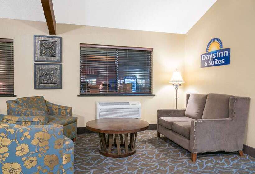 Hotel Days Inn & Suites By Wyndham Baxter Brainerd Area