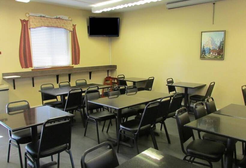 هتل Howard Johnson By Wyndham Leavenworth