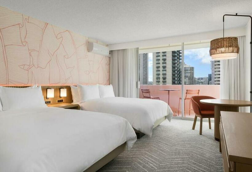 ホテル Romer Waikiki At The Ambassador