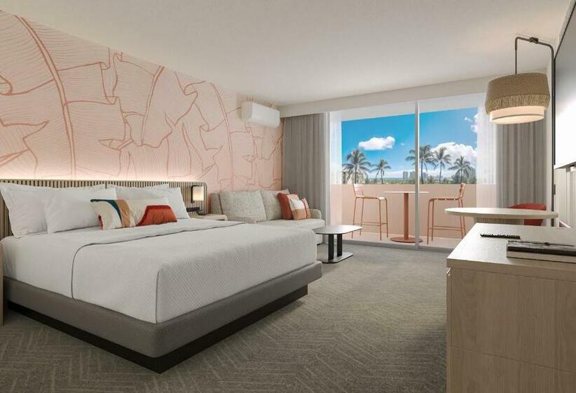 ホテル Romer Waikiki At The Ambassador