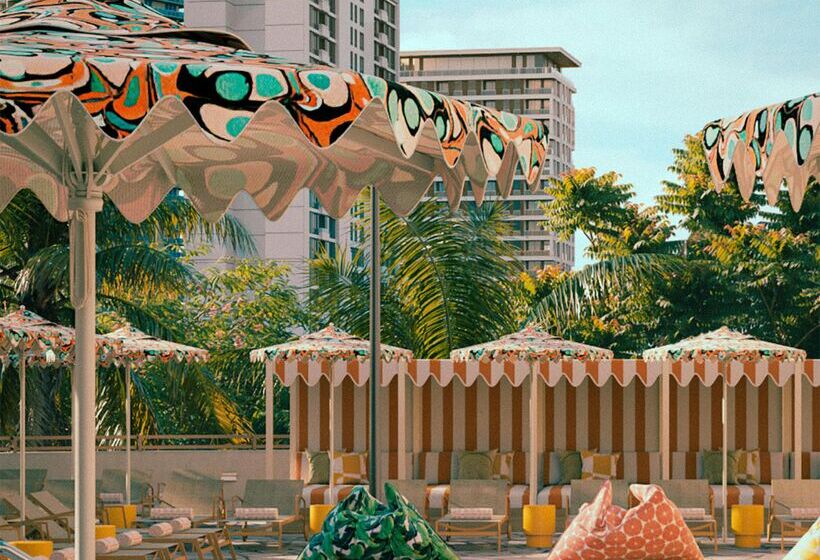 ホテル Romer Waikiki At The Ambassador