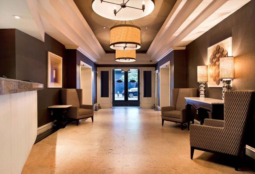 Square Hotel At Times Square