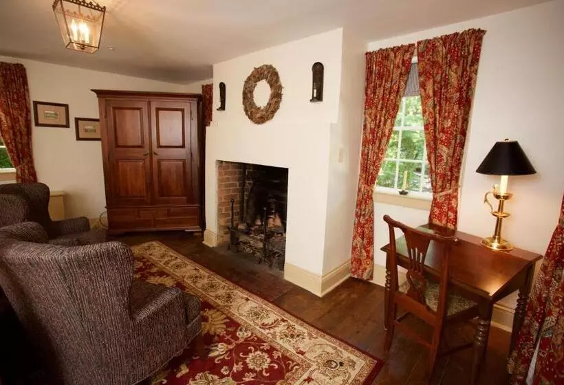 Отель The Zevely Inn