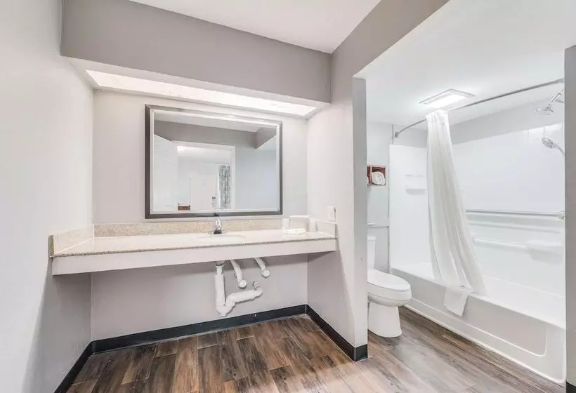 Motel 6 Tupelo, Ms Downtown