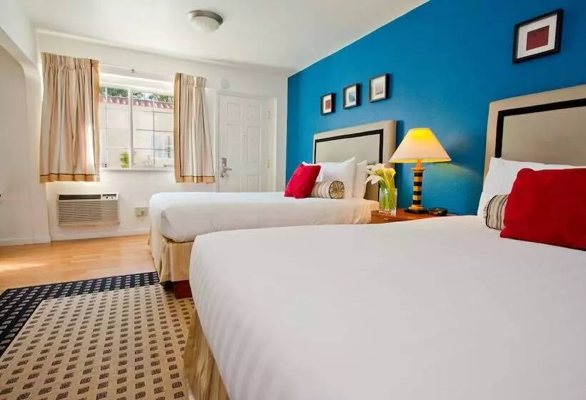 Мотель Alpine Inn And Suites