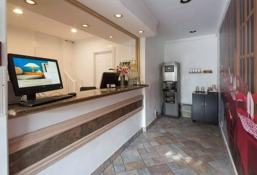 Мотель Alpine Inn And Suites