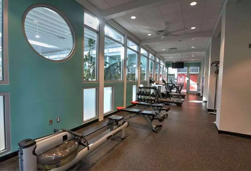 Oasis Hotel & Conv. Center, Ascend Hotel Collection