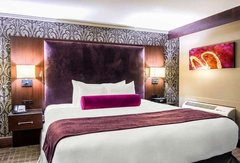 Oasis Hotel & Conv. Center, Ascend Hotel Collection