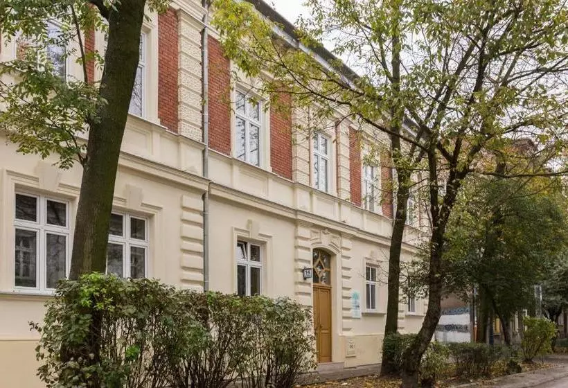 1898 Parkside Boutique Residence