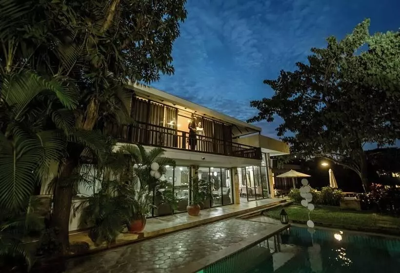 هاستل Samathi Lake Resort