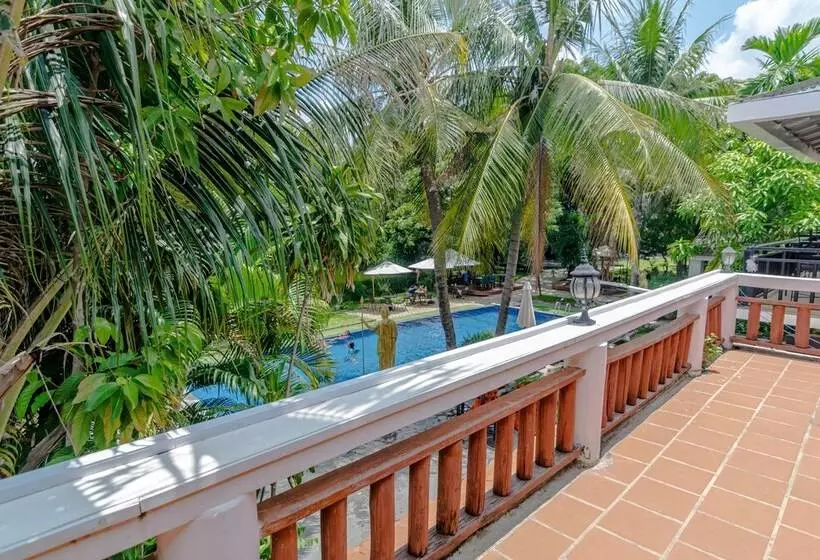 هاستل Samathi Lake Resort